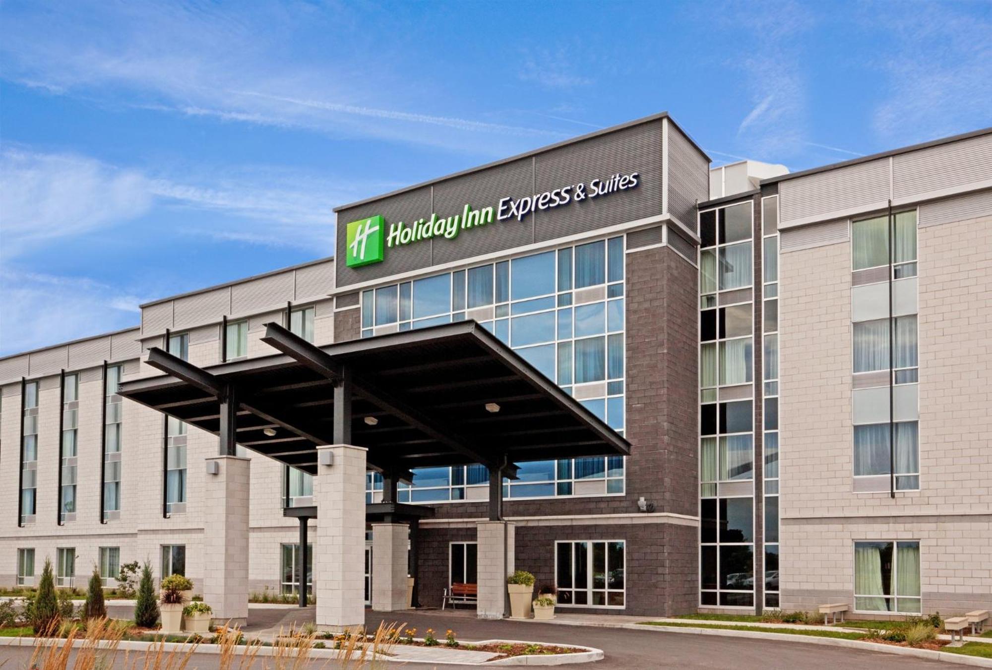 Holiday Inn Express Hotel & Suites Saint - Hyacinthe By Ihg Экстерьер фото